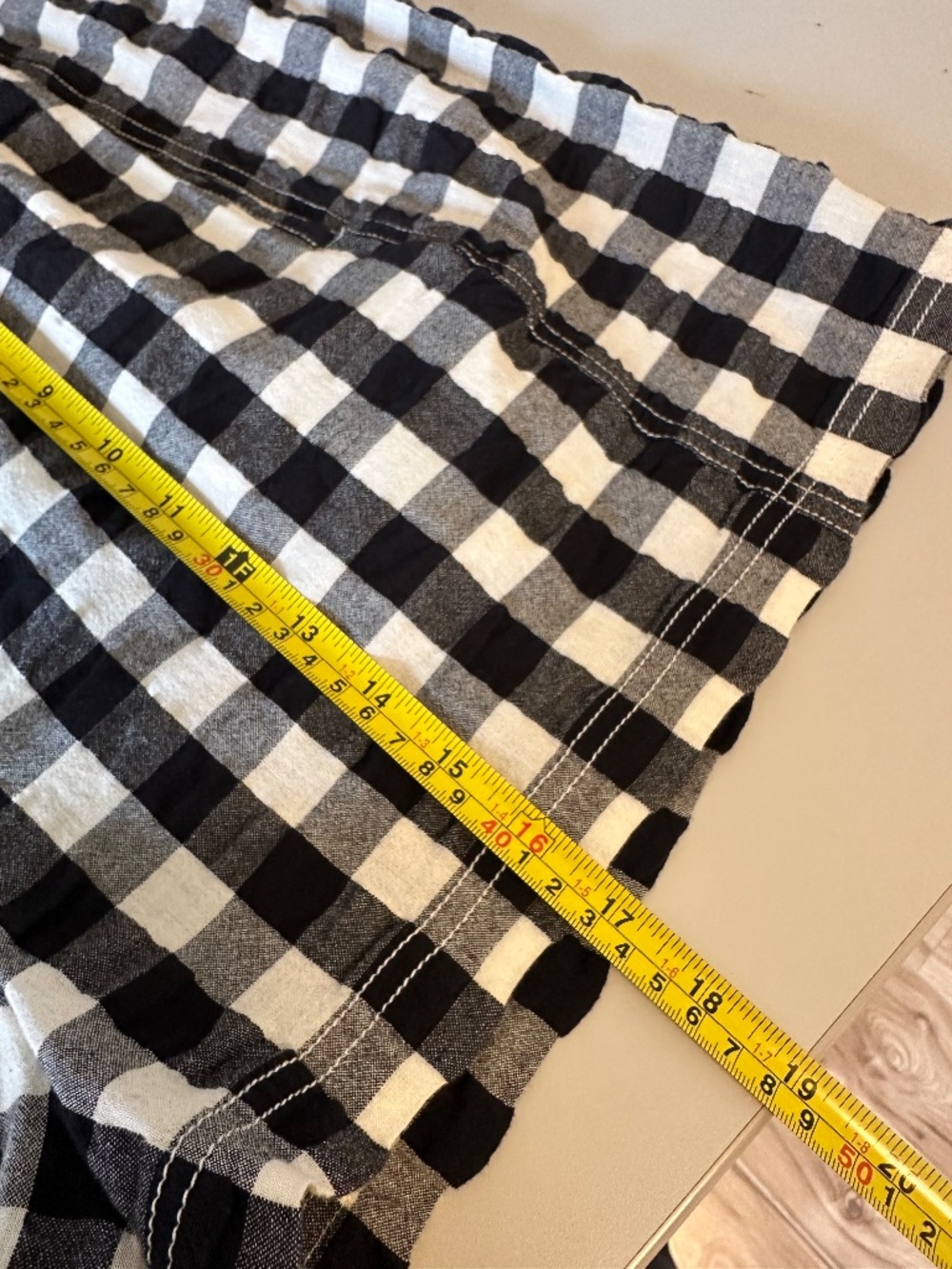 NWT Free People Get Free Seersucker Pull On Shorts in Black and White | Size XL - Picture 11 of 11